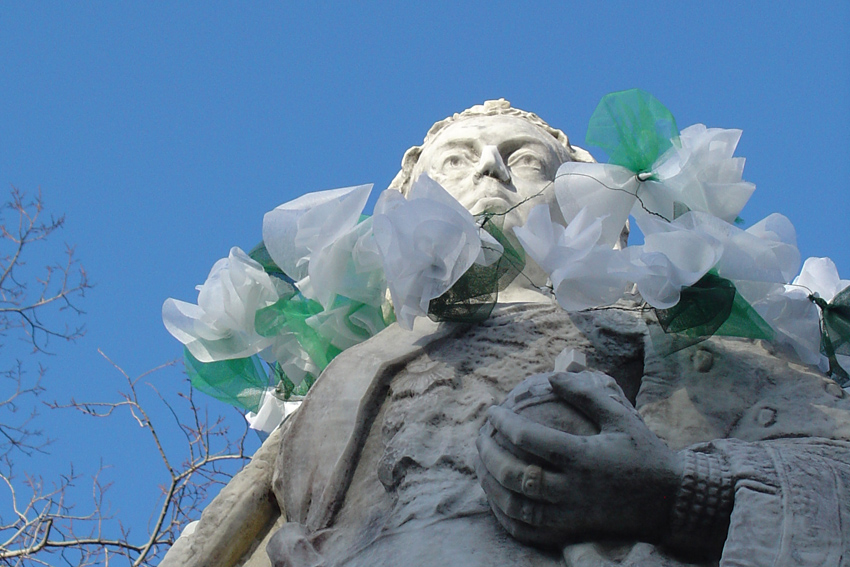 Queen Vic adorned with a camellia lei